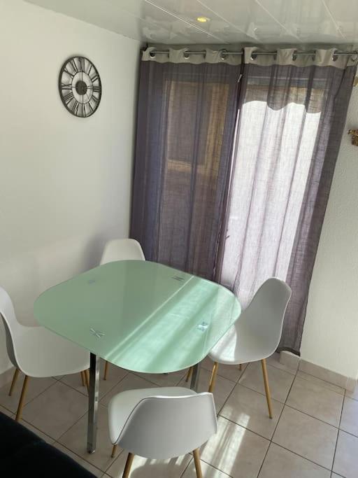 Appartement Proche De La Plage Saint-Pierre-la-Mer  Kültér fotó